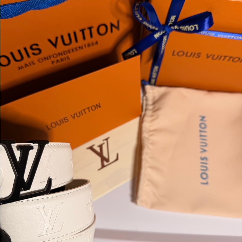 Louis Vuitton White Monogram Leather Belt with Black LV Buckle
